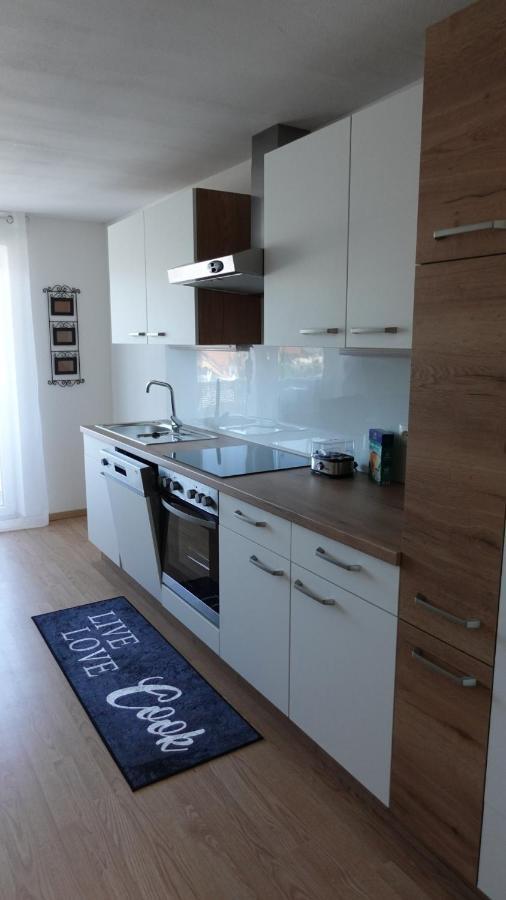Joe'S Appartement Ebbs Bagian luar foto
