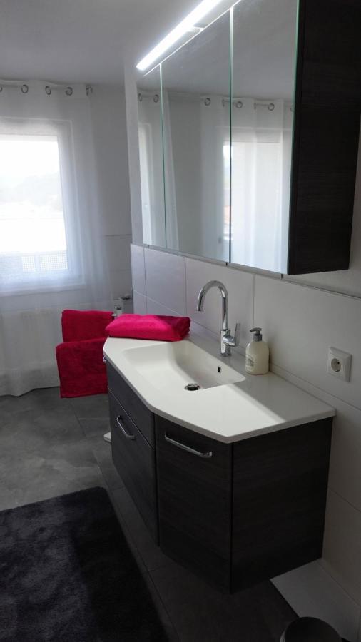 Joe'S Appartement Ebbs Bagian luar foto