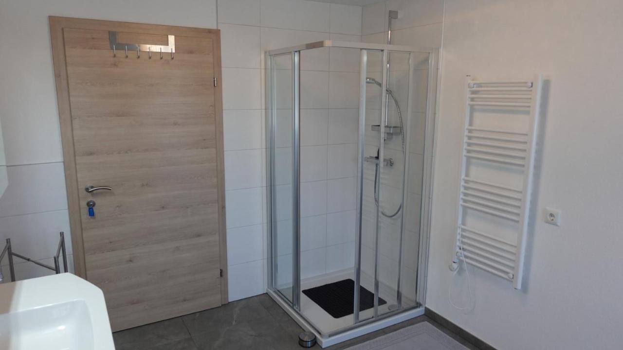 Joe'S Appartement Ebbs Bagian luar foto