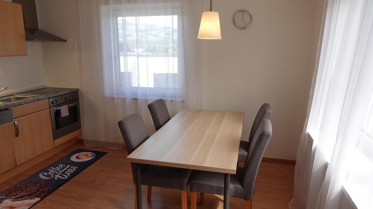 Joe'S Appartement Ebbs Bagian luar foto